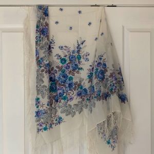 Large silk scarf/wrap. Floral with fringe.
